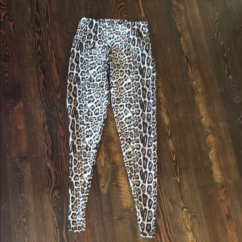 Onzie SM Leopard Print Leggings
